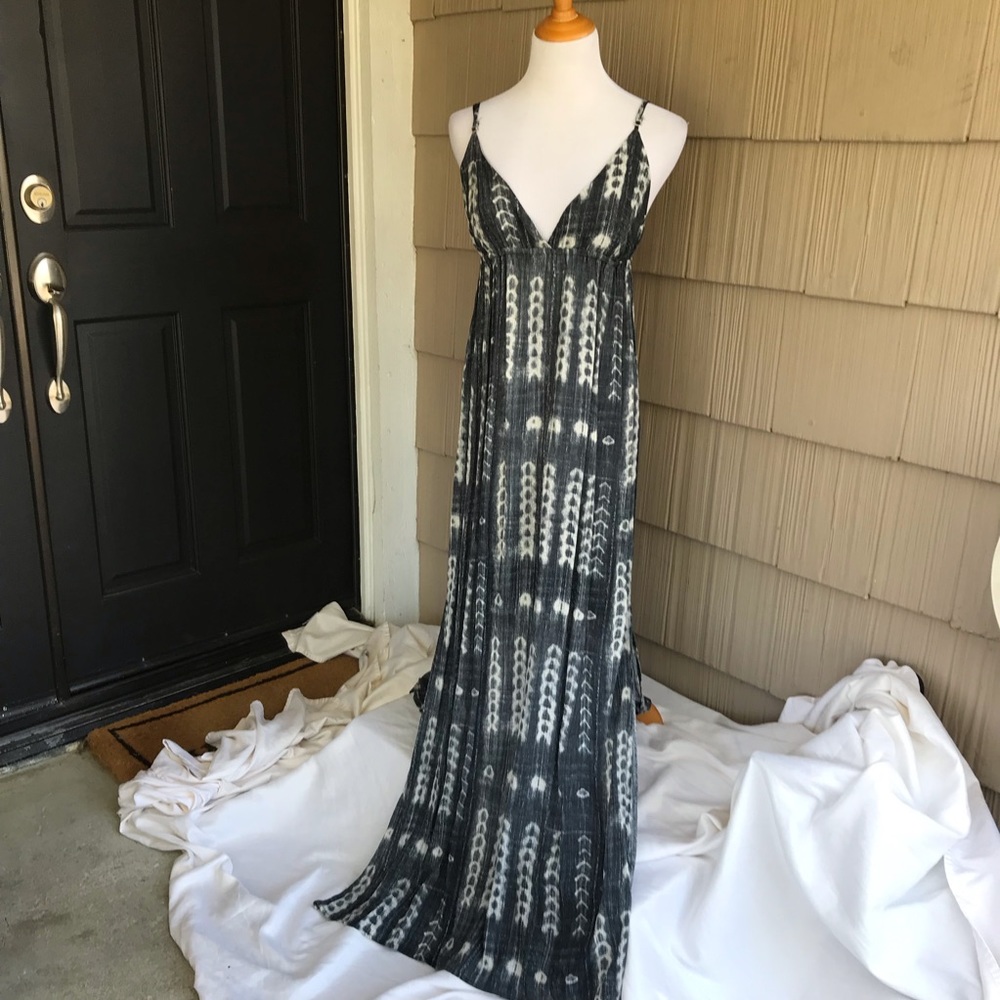Love Stitch Black & White maxi dress.